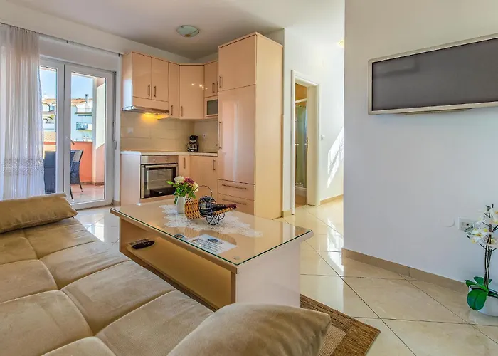 2 Bedroom Awesome In